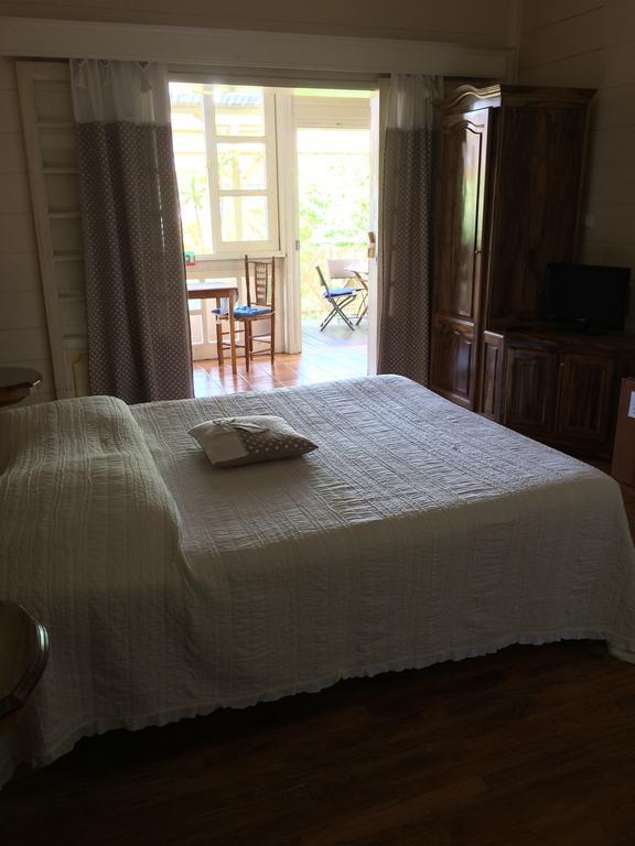 Le Bois Rouge Hotel Cilaos Szoba fotó